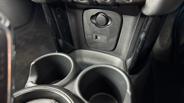 MINI Convertible 1.5 Cooper Classic Premium 2dr Auto Petrol Convertible